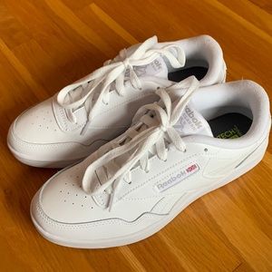 NEW Womens Reeboks White Sneakers